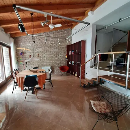 Matejo Villa *